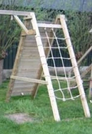 Speelparadijs in Je Eigen Tuin: 3 Must-Haves voor 2025 -Goedkope Tuin Spellen Winkel houten aanbouw klimmuur klimnet compact 3 1